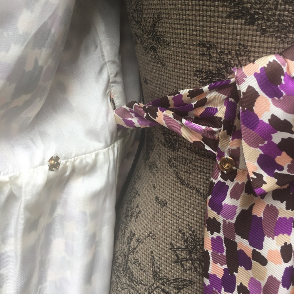 Kate Spade Aubrey Purple/White/Peach/Tan Wrap Silk Dress with Sash - Size 2. - Picture 7 of 17